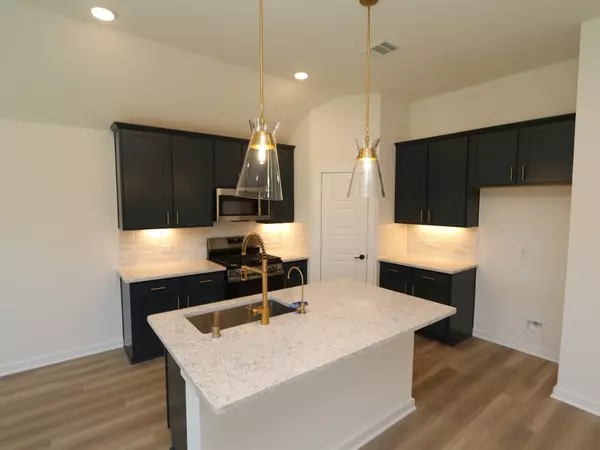 Rosenberg, TX 77471,3326 Hereford DR