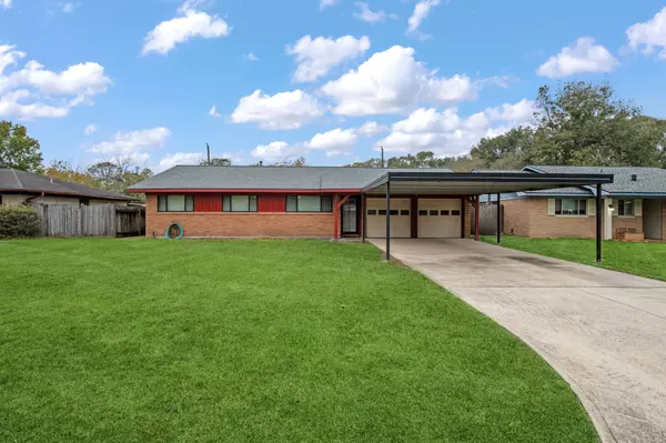 Baytown, UT 77521,2803 Newcastle DR