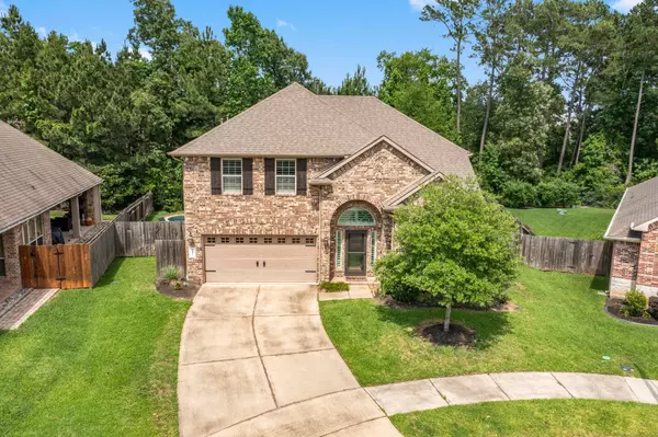 8315 Liat LN, Conroe, TX 77304
