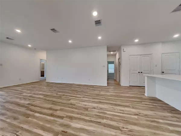 Baytown, TX 77521,4810 Jasmine Heather LN