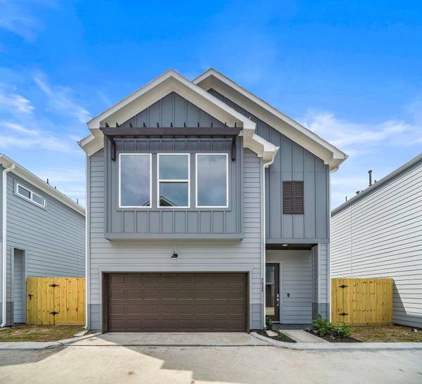 7510 Sandle ST, Houston, TX 77088