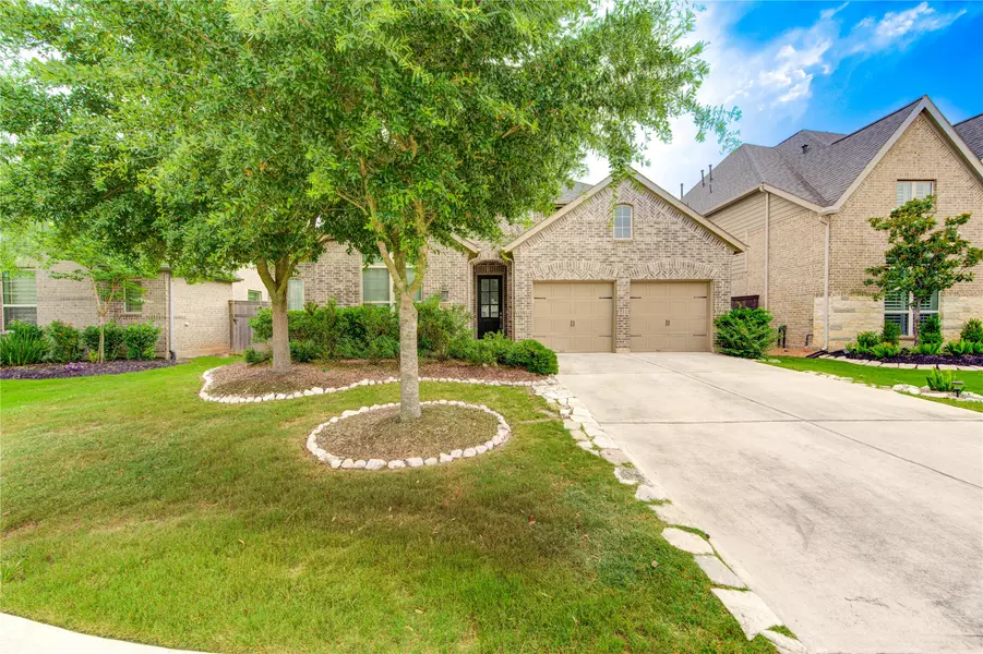 28418 Asher Falls LN, Fulshear, TX 77441
