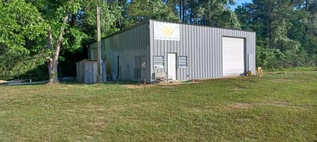 Shepherd, TX 77371,4350 Hwy 59 S