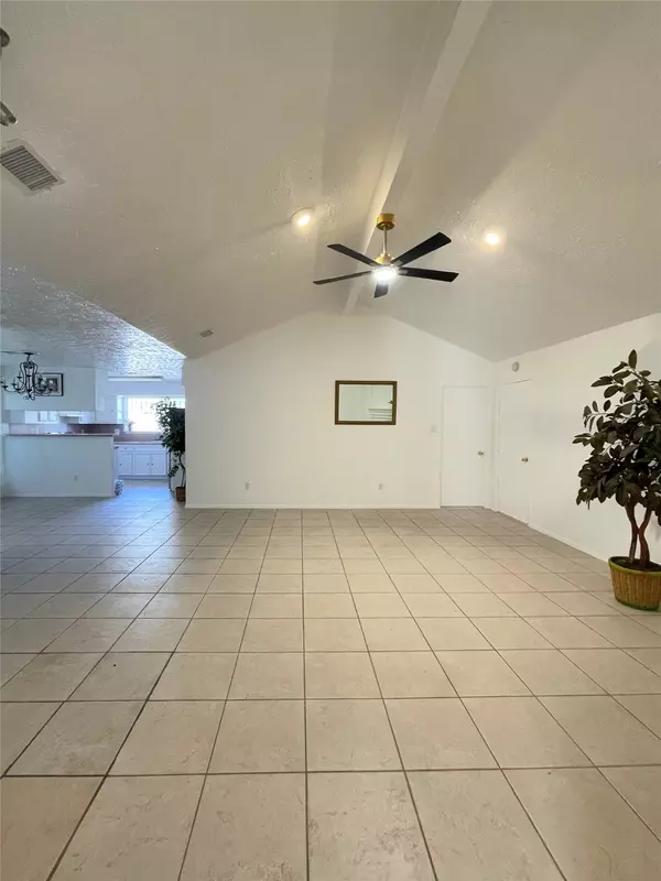 Houston, TX 77041,4718 Misty Shadows DR