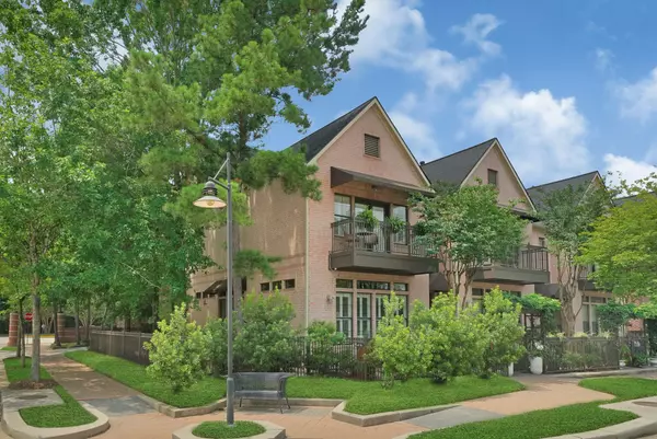 20 Riva ROW, The Woodlands, TX 77380