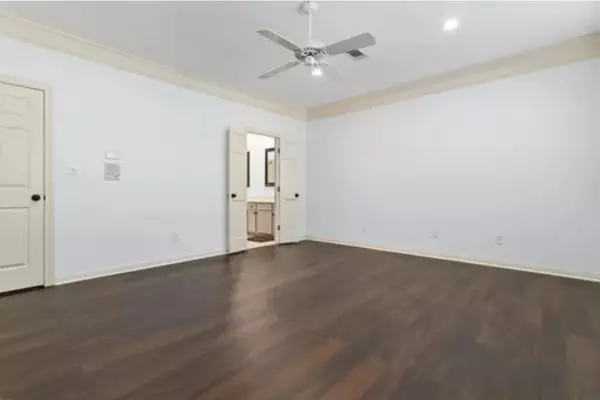 Beaumont, TX 77706,6180 Sheridan Oaks DR