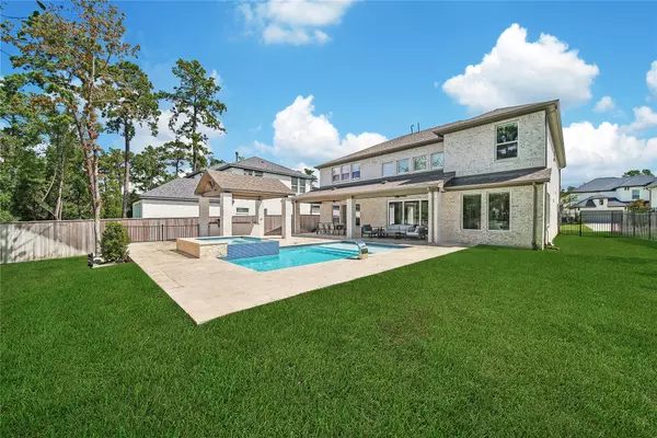 87 Perennial Canyon DR, Tomball, TX 77375