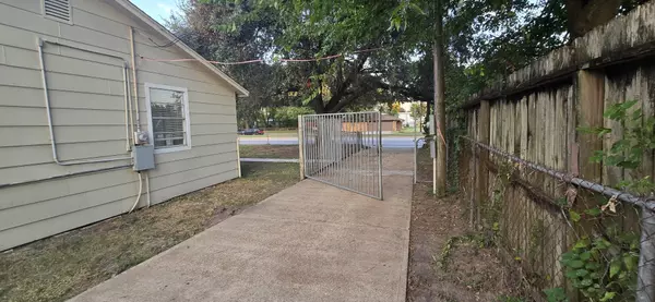 Houston, TX 77086,9407 Antoine DR