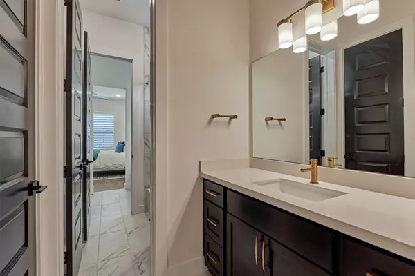 The Woodlands, TX 77380,19 Honeycomb Ridge PL