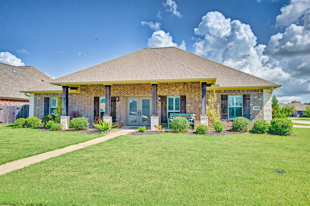 Lake Jackson, TX 77566,308 Rock Rose LN