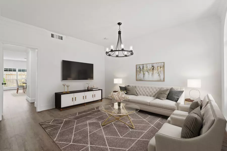 2010 Stoney Brook DR #1, Houston, TX 77063