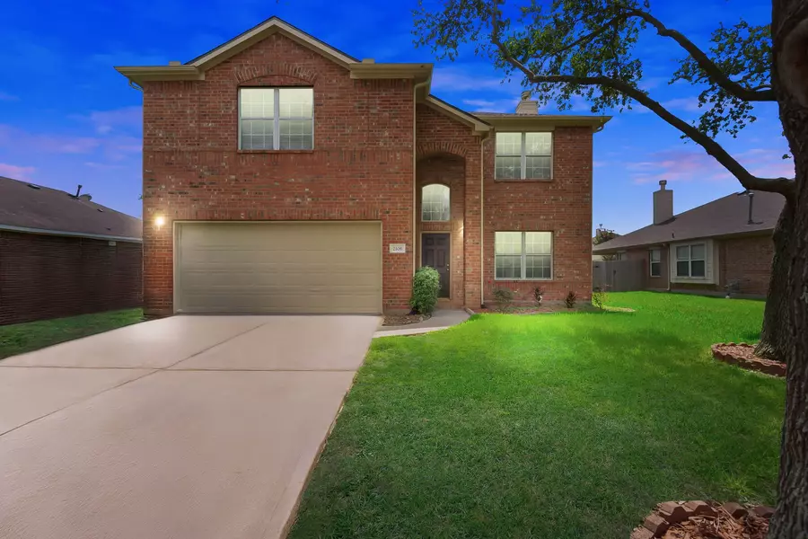 2106 Goldfinch LN, League City, TX 77573
