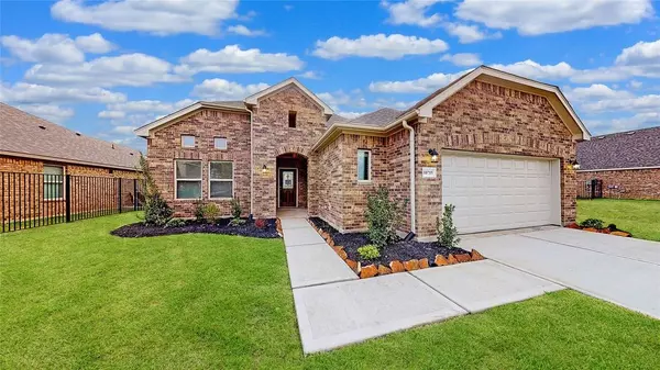 1031 Comal TRL, Dayton, TX 77535
