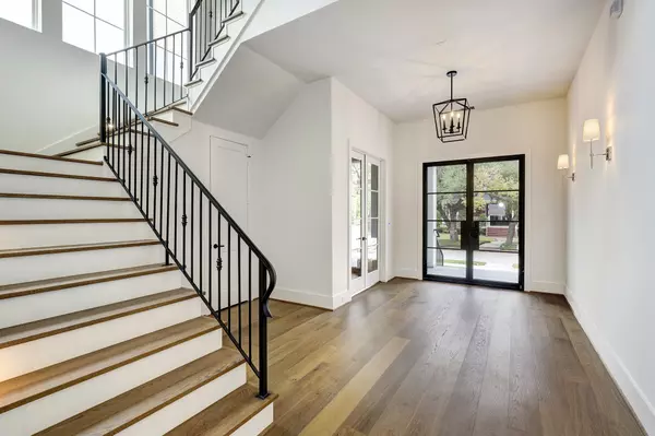 Houston, TX 77025,4043 Blue Bonnet BLVD