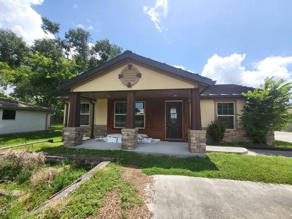 2907 Sinclair ST, Pasadena, TX 77503