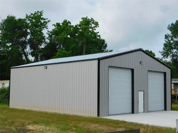 Willis, TX 77318,10725 Pine ST