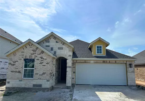 2443 Parker ST, Seabrook, TX 77586