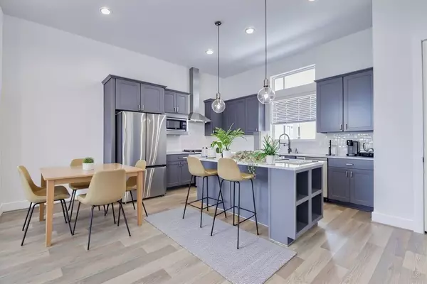 Houston, TX 77011,334 Eastwood ST