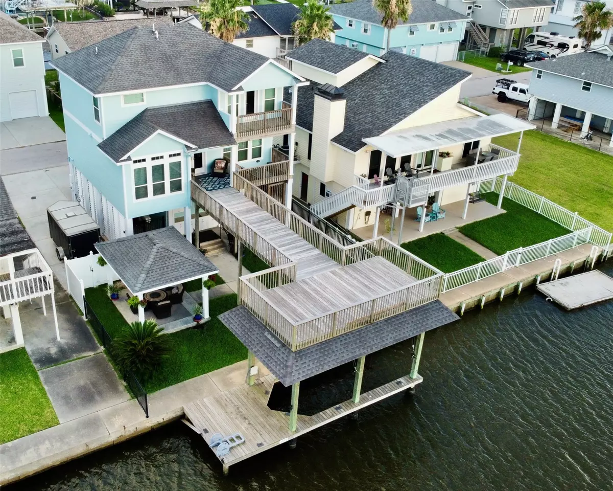 Bayou Vista, TX 77563,1177 Sailfish ST