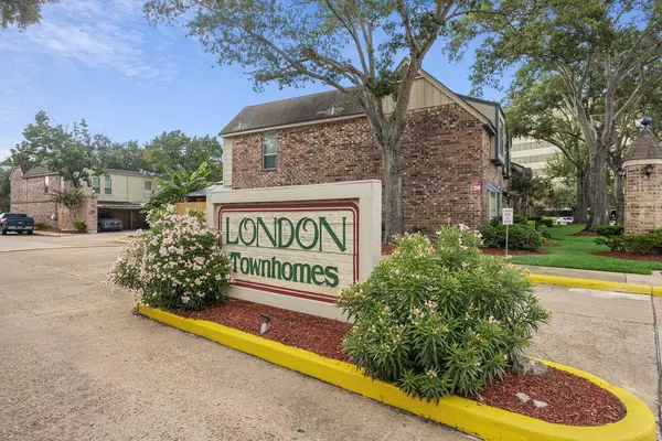 Houston, TX 77079,14715 Barryknoll LN #152