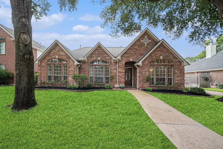 13515 Live Oak Glen LN, Cypress, TX 77429
