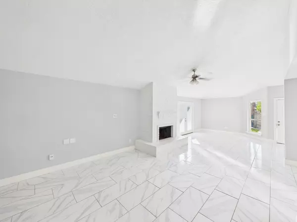 Houston, TX 77035,11619 Bowlan Ln