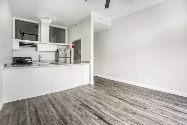 Galveston, TX 77551,7820 Seawall BLVD #322