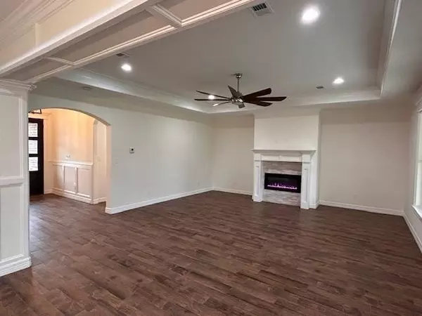 Beaumont, TX 77707,7955 Farrah ST