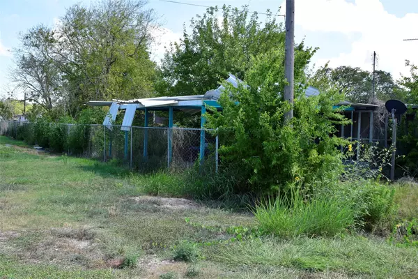 Matagorda, TX 77457,1312 Center ST