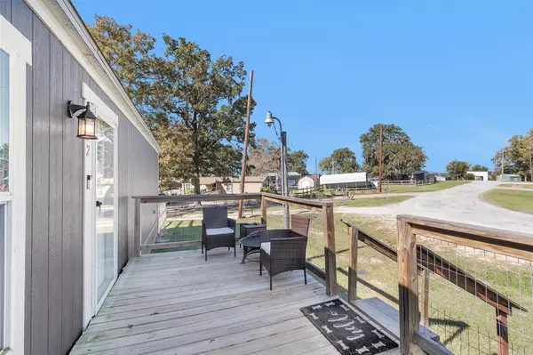 Trinity, TX 75862,622 Lake Shore DR