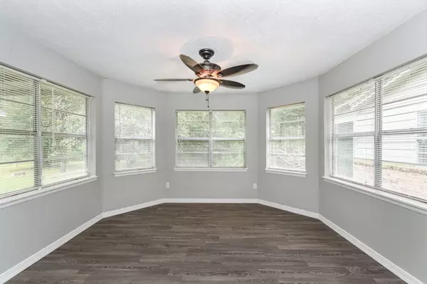 Plantersville, TX 77363,16823 Dogwood CT