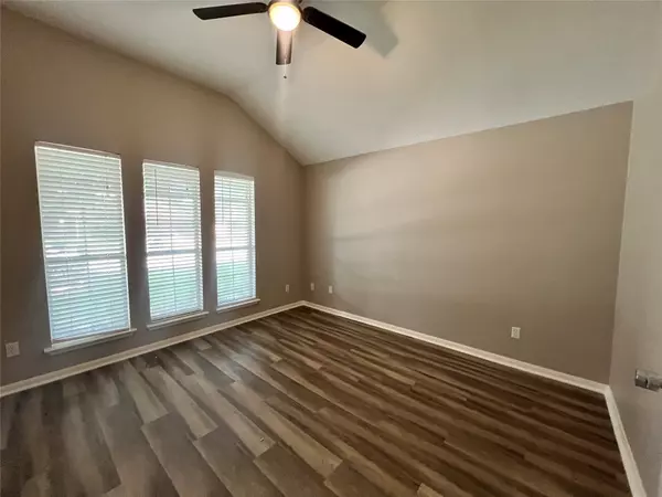 Spring, TX 77386,2427 Halstead DR