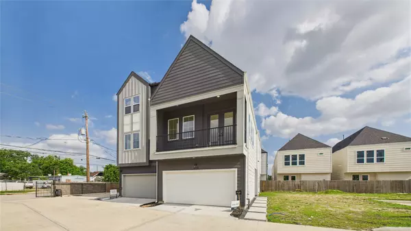 2710 Jensen Creek LN, Houston, TX 77026