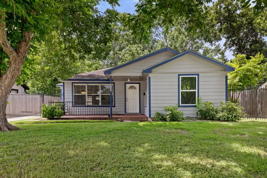 4735 Marietta LN, Houston, TX 77021