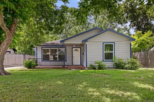 4735 Marietta LN, Houston, TX 77021