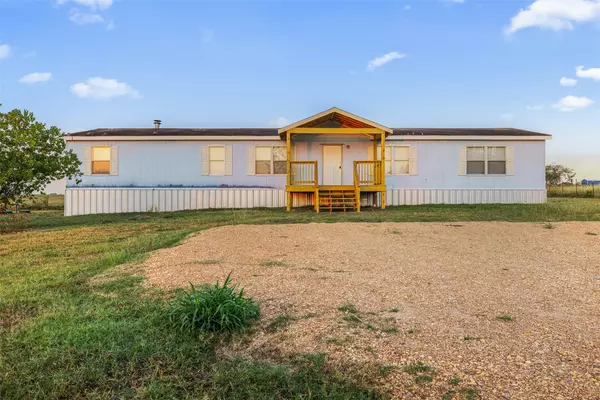 1099 Private Road 4041, Dime Box, TX 77853