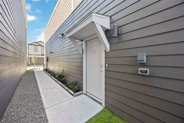 Houston, TX 77091,5929 Manning Oaks ST