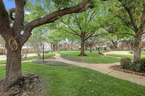 Houston, TX 77057,6420 Burgoyne RD #151