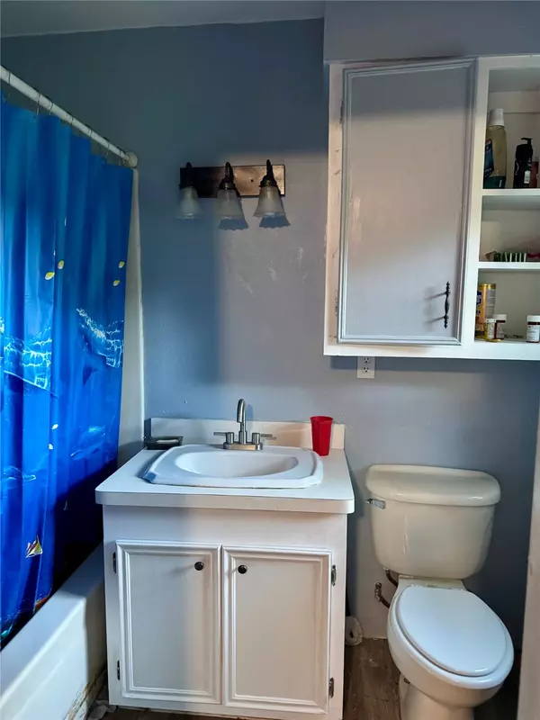 Trinity, TX 75862,662 W Lakeview DR