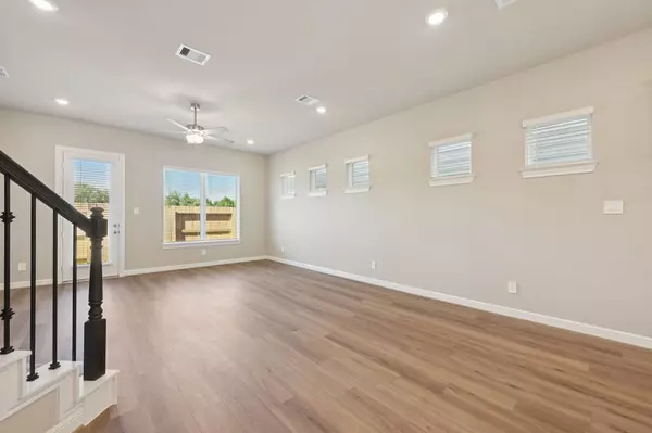 Kemah, TX 77565,703 Topwater TRL