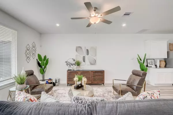 Houston, TX 77051,2631 Callahan Springs