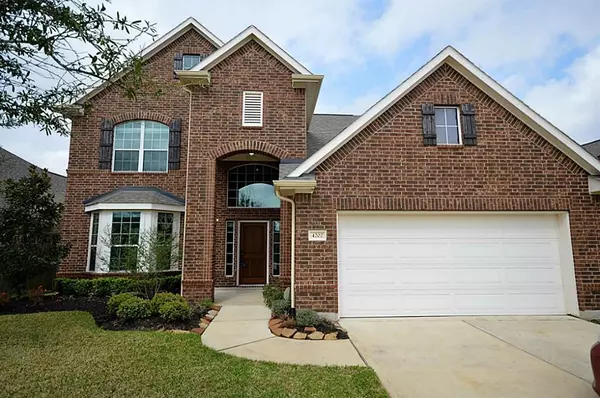4202 Misty Waters LN, Katy, TX 77494