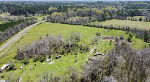 Woodville, TX 75979,10570 FM 256 East
