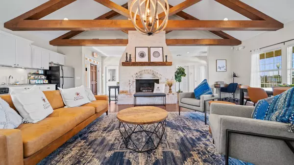 New Braunfels, TX 78130,705 Village WAY #1803