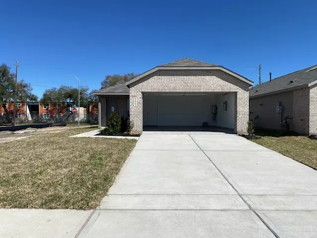 11915 Bat Sheva LN, Houston, TX 77048