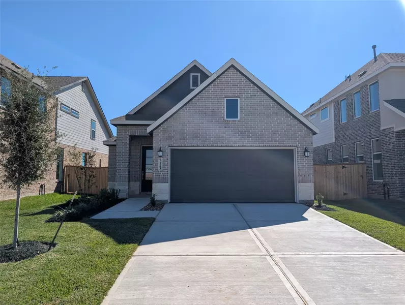 5123 Santa Cruz Bay, Richmond, TX 77469