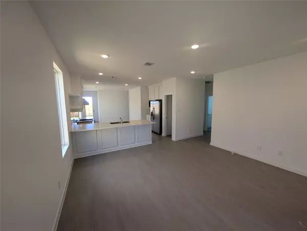 Richmond, TX 77469,5123 Santa Cruz Bay