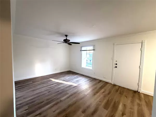 Hedwig Village, TX 77024,9029 Gaylord ST #128