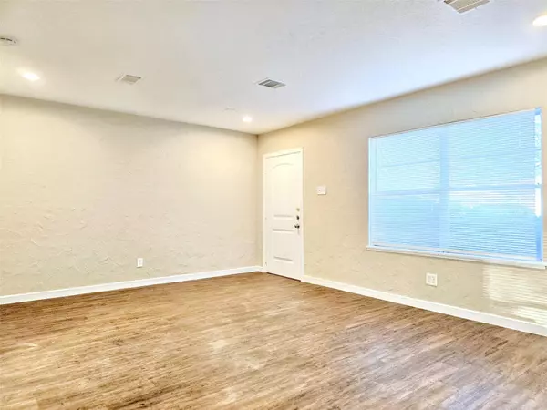 Houston, TX 77092,6701 Malibu DR