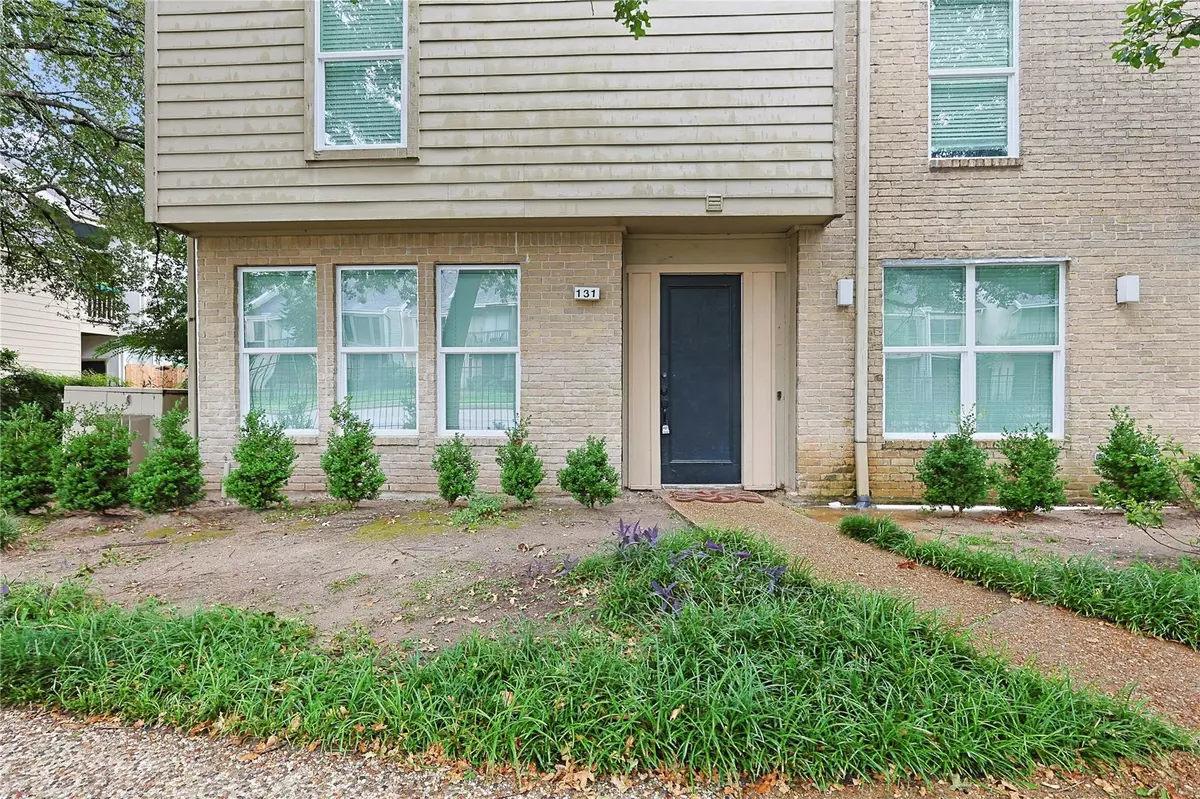 Houston, TX 77063,2100 Tanglewilde ST #131